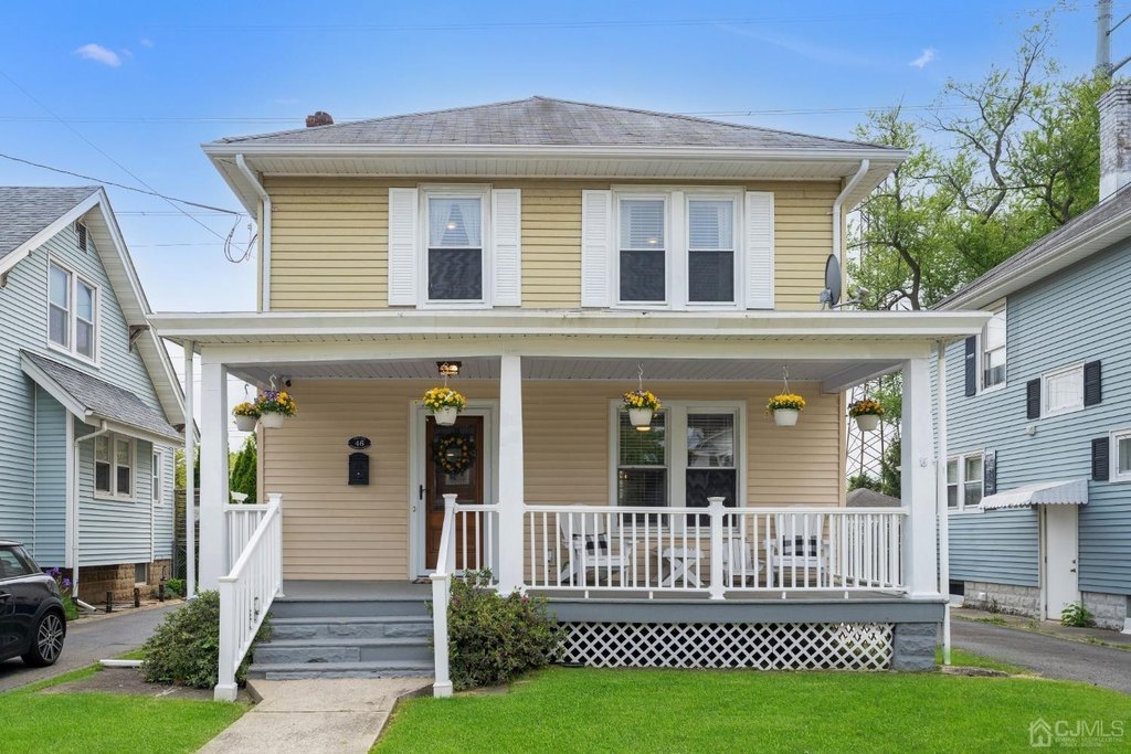 house_view, porch, yard, house_view, house_view