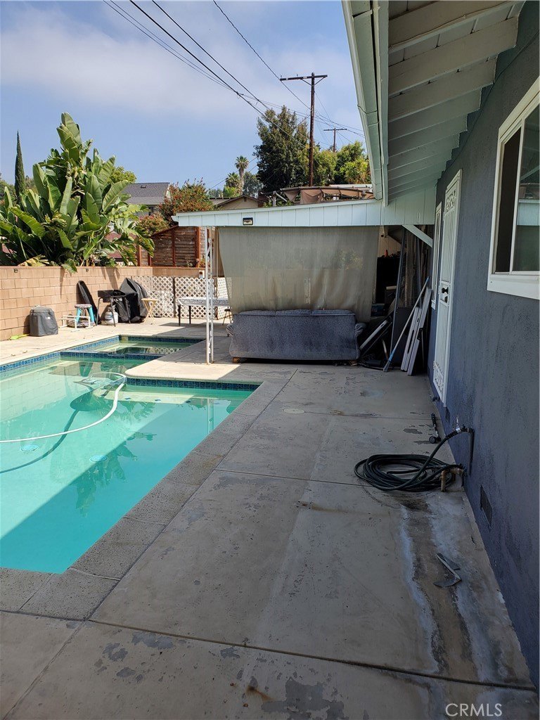 porch, porch, pool