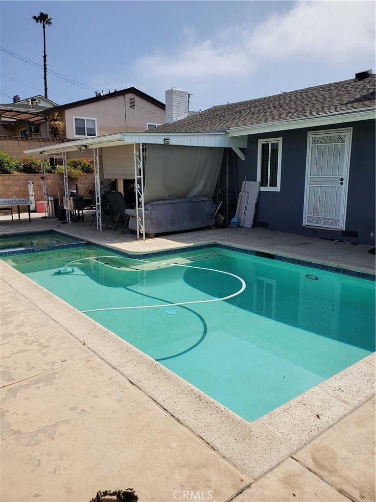 porch, porch, pool